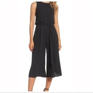 VINCE CAMUTO Wide-Leg Jumpsuit - Size 8